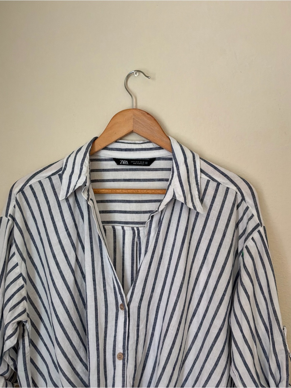Zara Striped Roll Up Sleeves Shirt with front Twist - Picture 6 of 7